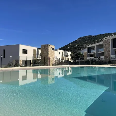 Apartment Grand T3 Avec Terrasse Et Vue Panoramique A Calvi - Fr-1-719-21 *